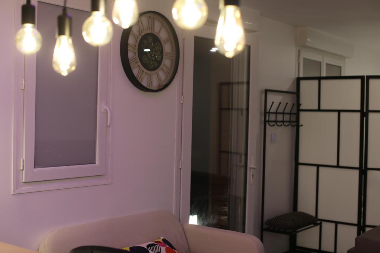 Atelier Chaleureux 40M2 - Proche Cdg Parc Des Expo Apartment Tremblay-en-France Luaran gambar